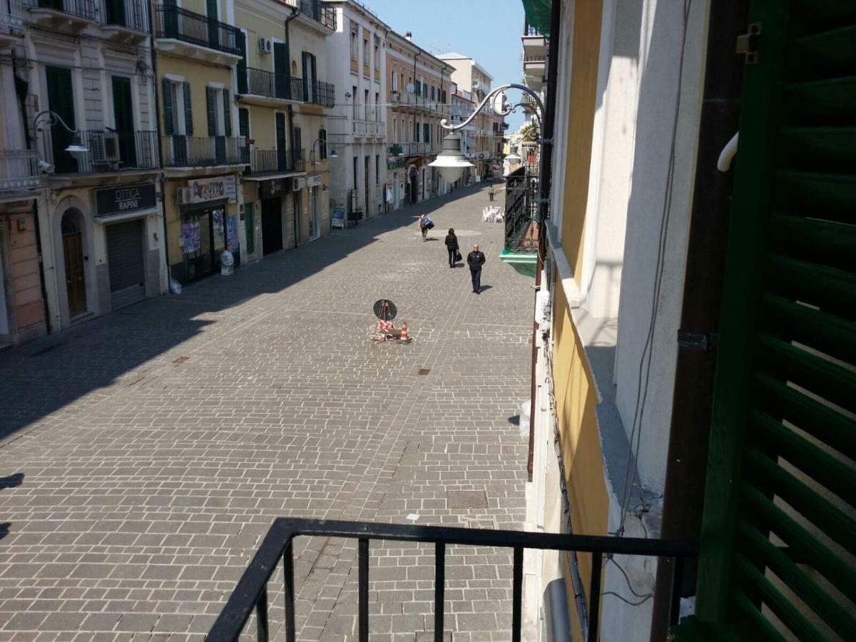 La Casetta Del Corso Apartment Ortona Bagian luar foto